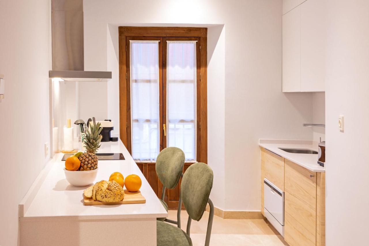 Ferienwohnung Angeles 6- Giralda Luxury By Valcambre Sevilla Exterior foto