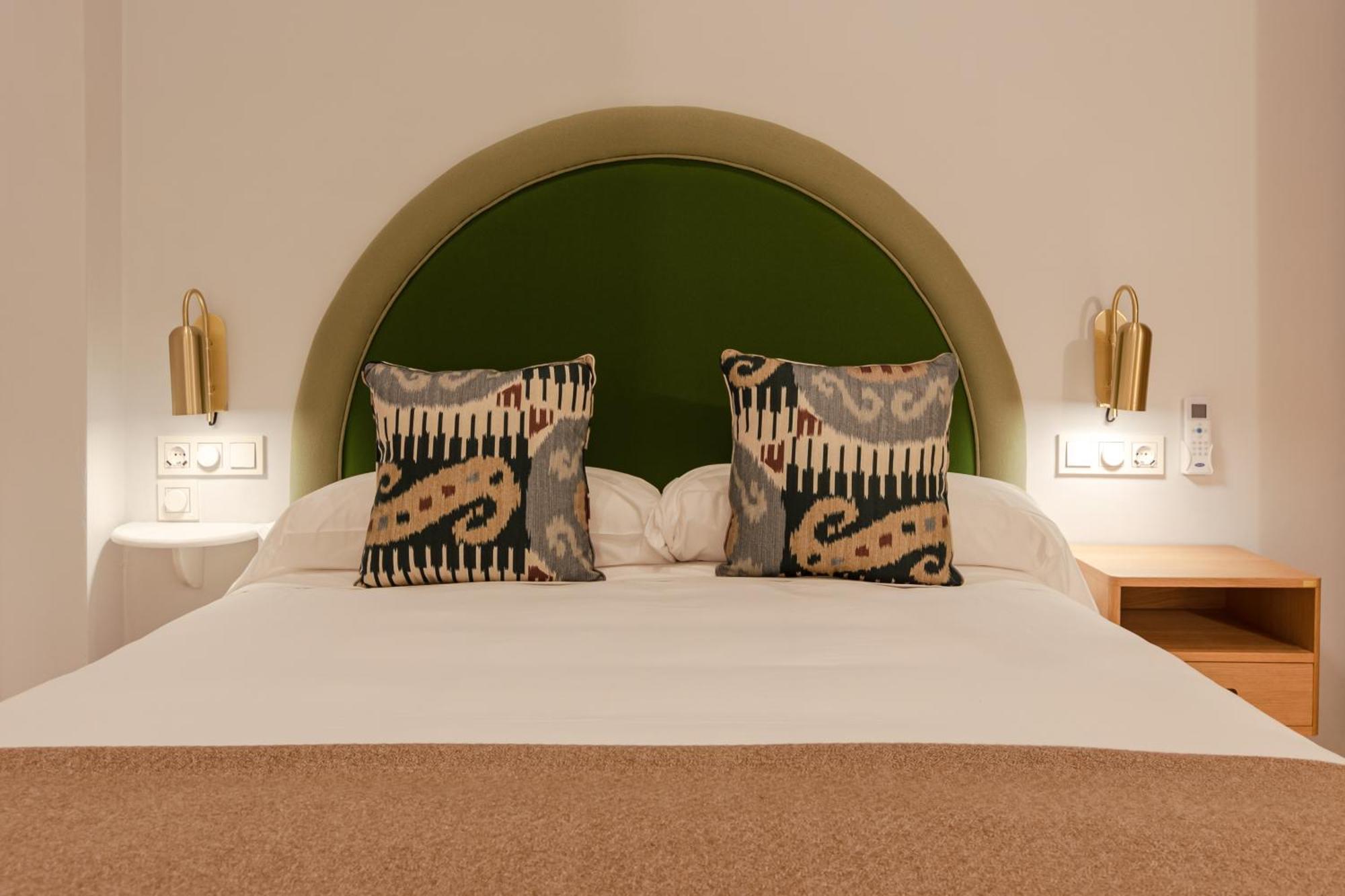 Ferienwohnung Angeles 6- Giralda Luxury By Valcambre Sevilla Zimmer foto