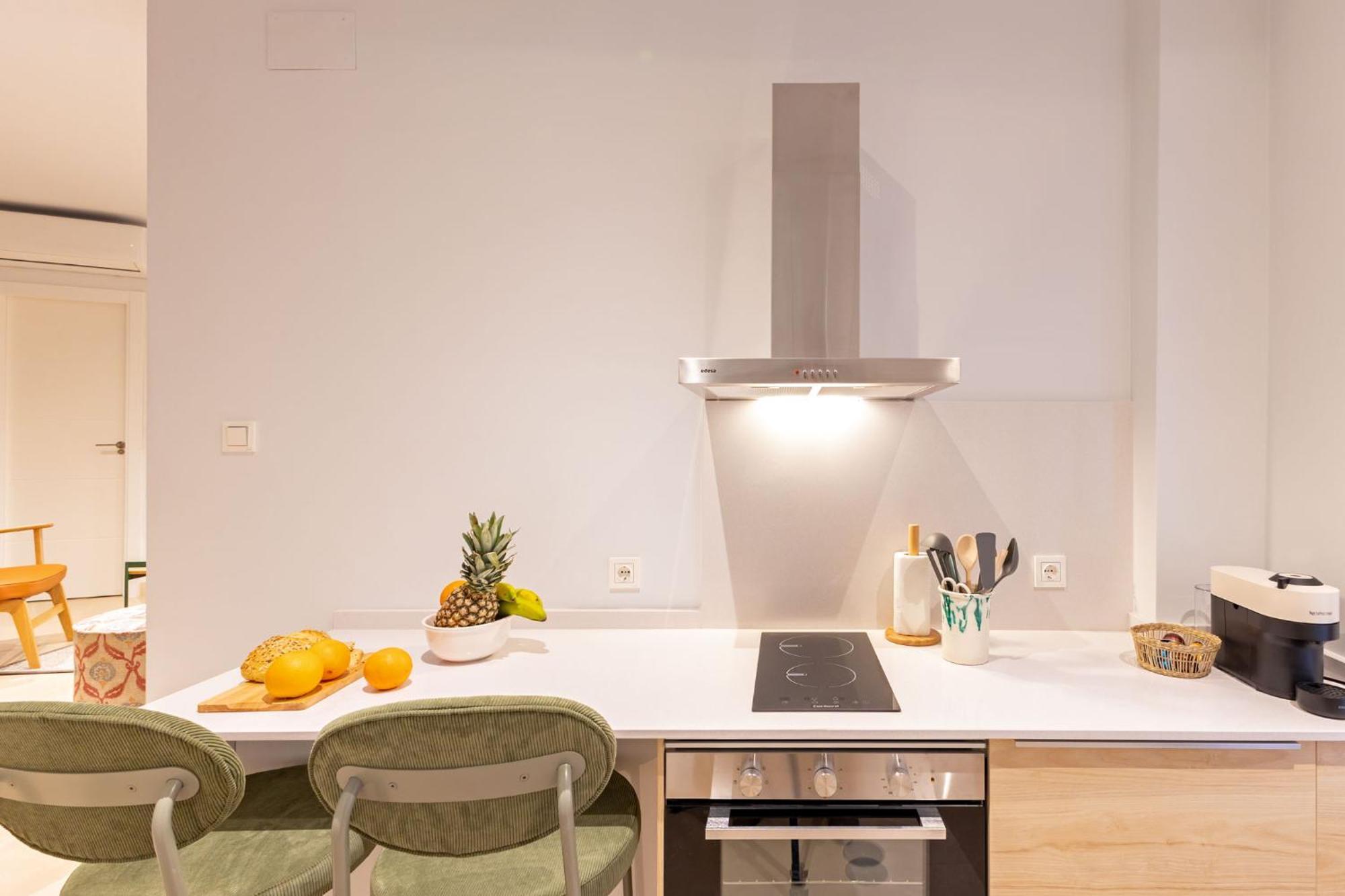 Ferienwohnung Angeles 6- Giralda Luxury By Valcambre Sevilla Zimmer foto